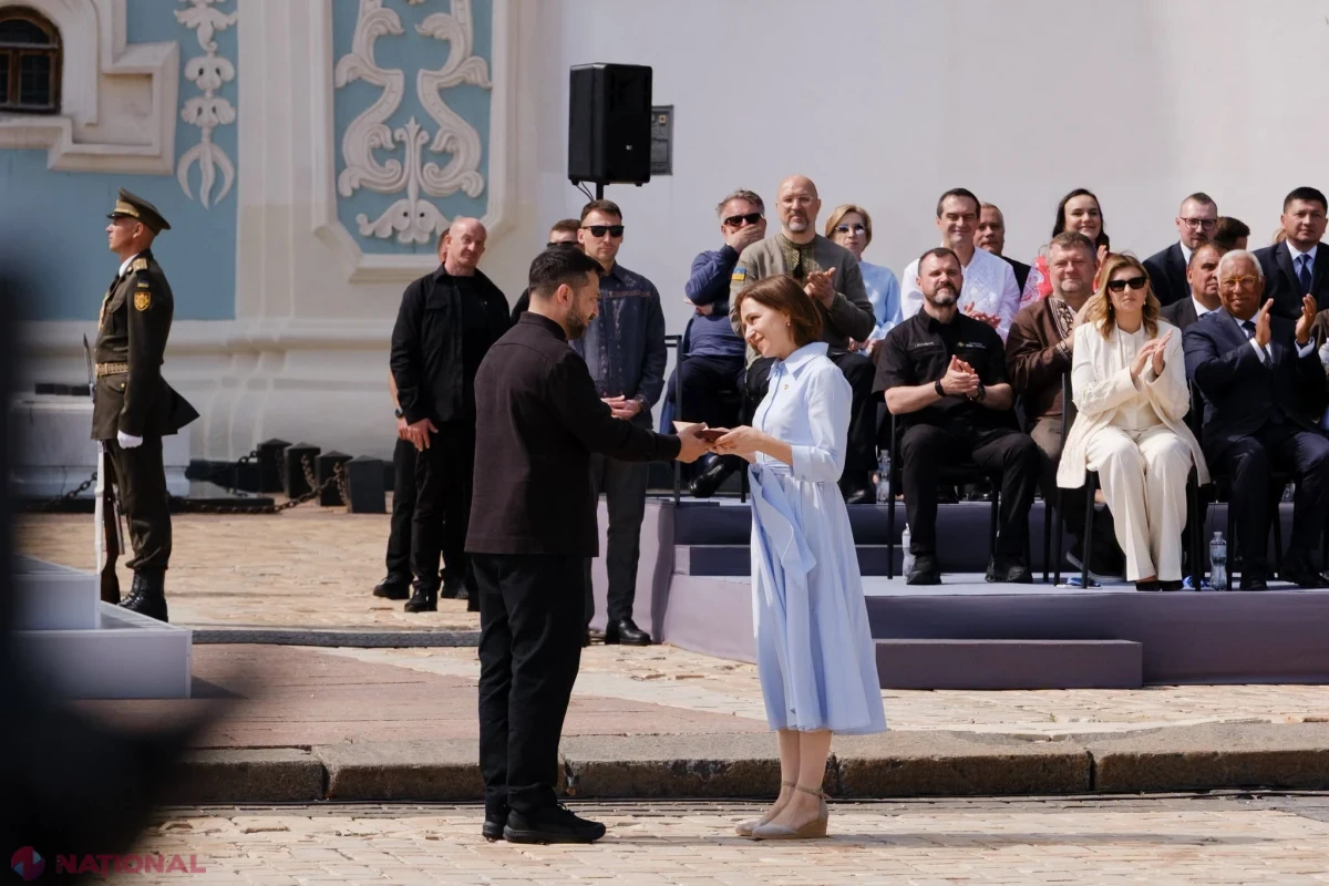 Maia Sandu, decorată la Kiev de Volodimir Zelenski: „Primesc această distincție în numele oamenilor din R. Moldova”