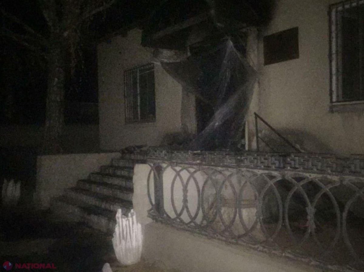 Sediul Procuraturii din Vulcănești, INCENDIAT: Răufăcătorii au deteriorat mai întâi camera video de la intrarea în instituție