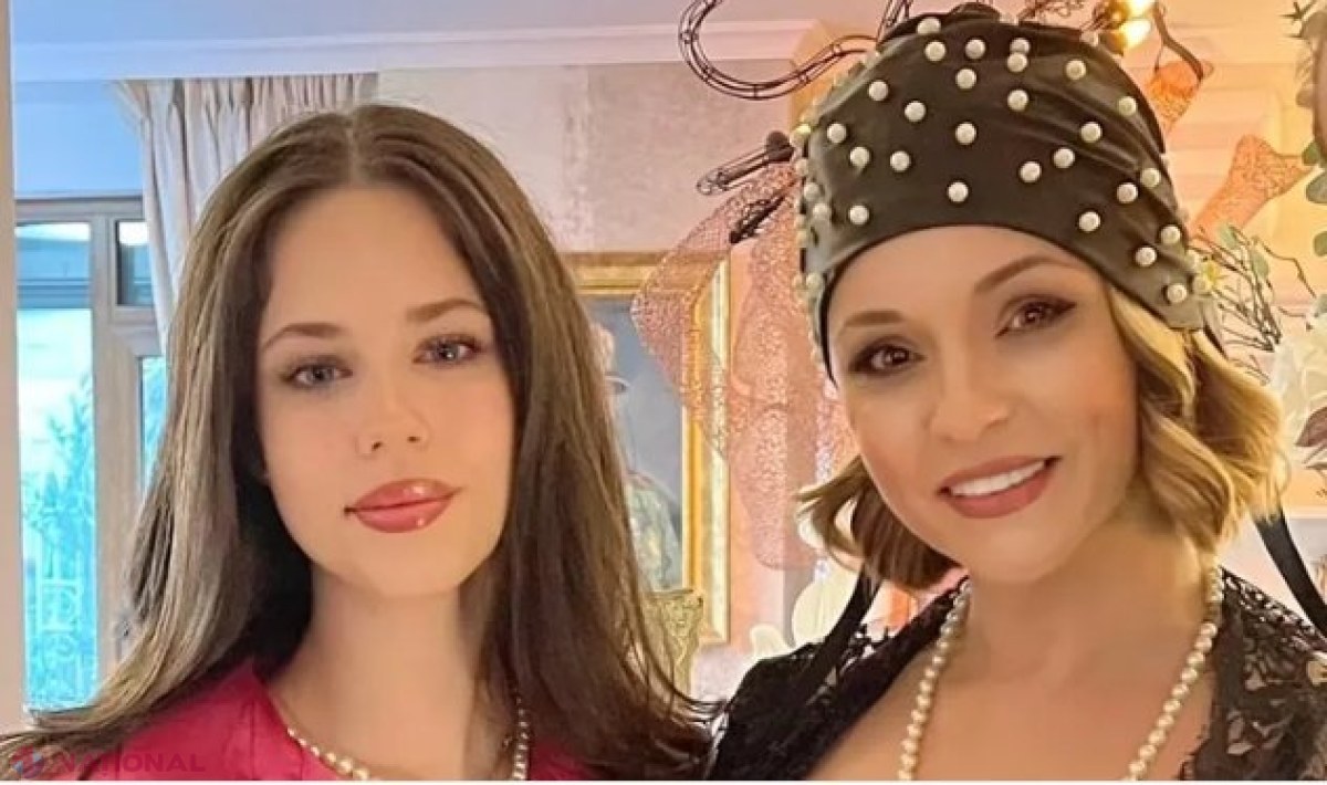 Andreea Marin și fiica ei, Violeta, ședință foto împreună: „O prețioasă amintire pentru noi”