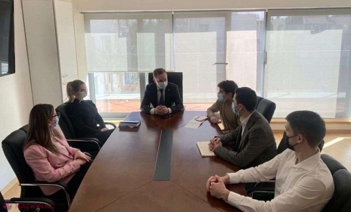 Membrii Federației Tinerilor din Republica Moldova care învață în România pregătesc, împreună cu DRRM, un eveniment dedicat împlinirii a 104 ani de la Unirea Basarabiei cu România