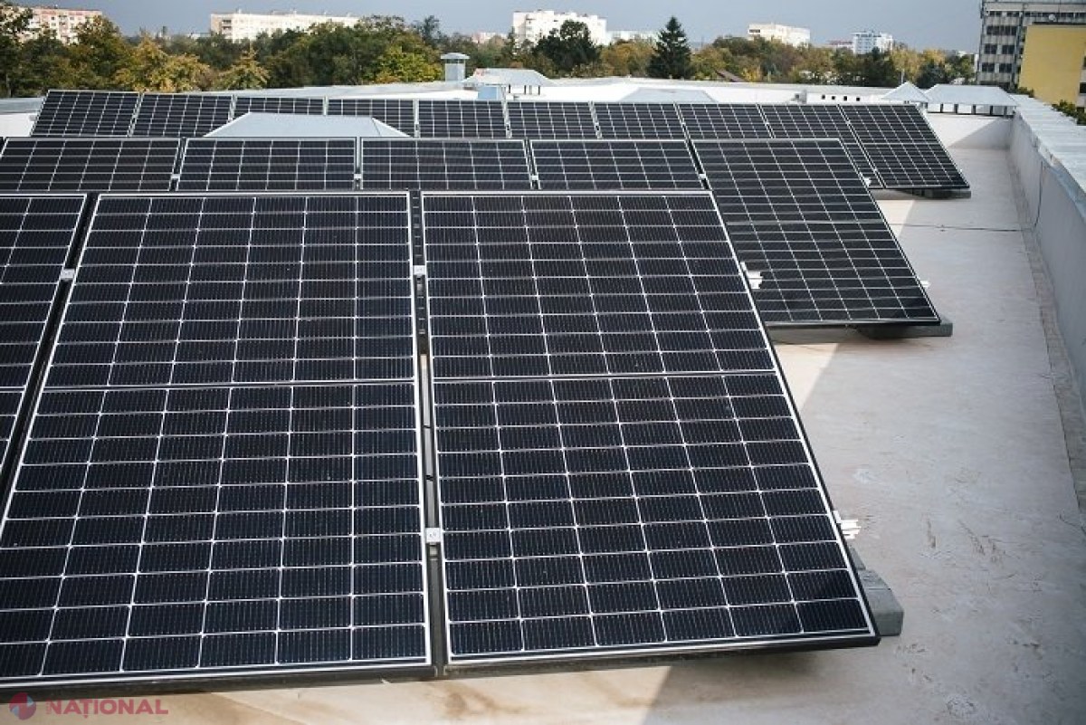 Cetățenii R. Moldova, năvală la panouri fotovoltaice: AEE îndeamnă consumatorii casnici să dimensioneze corect puterea acestora, în funcție de necesitățile reale