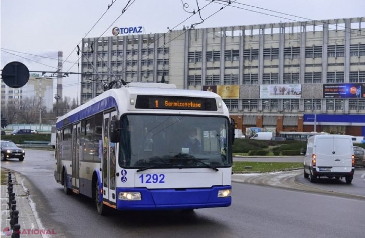 SONDAJ // Chișinăuenii sunt întrebați ce rută nouă de transport public și-ar dori: Strada Albișoara să fie „legată” de Buiucani sau de Botanica?