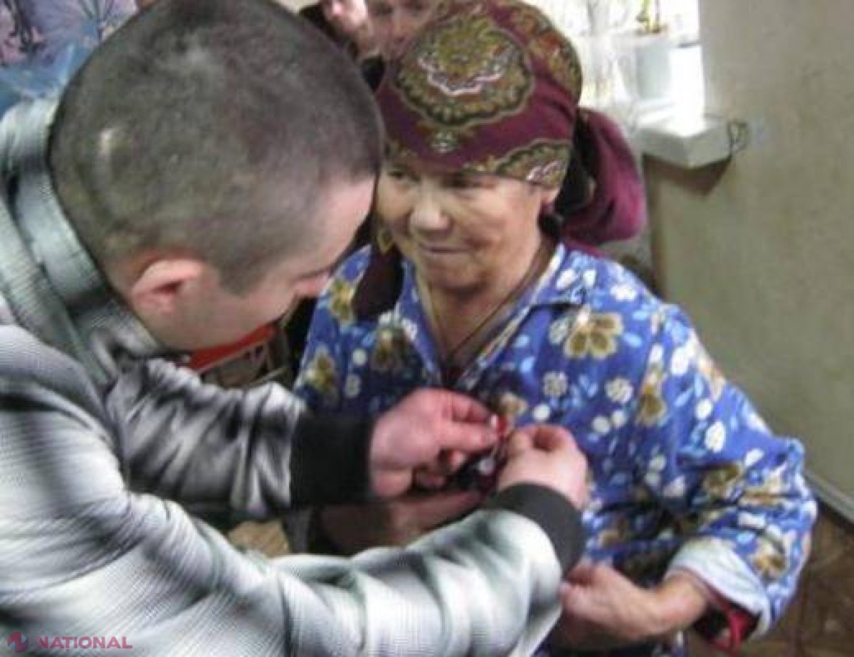 Mărțișoare și felicitări confecționate în pușcării
