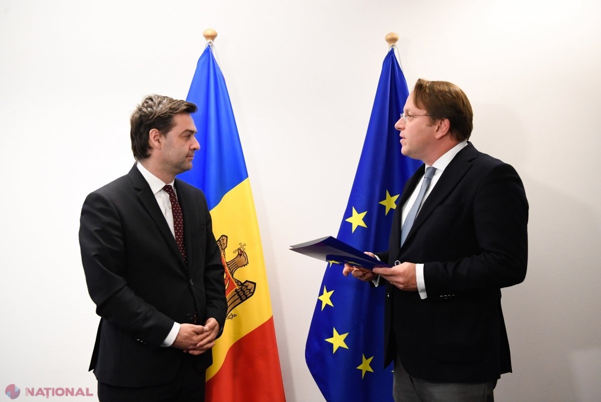Vicepremierul Nicu Popescu a plecat la Bruxelles, înainte de a fi publicat raportul Comisiei Europene privind extinderea UE