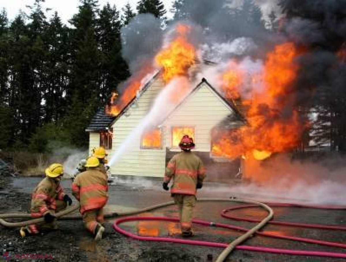 Un copil de aproape doi ani a murit într-un INCENDIU