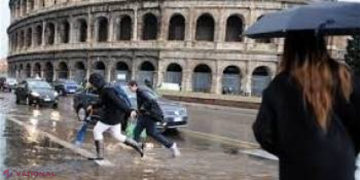 Italia, AFECTATĂ de furtuni: Drumuri INUNDATE  și școli ÎNCHISE în mai multe regiuni