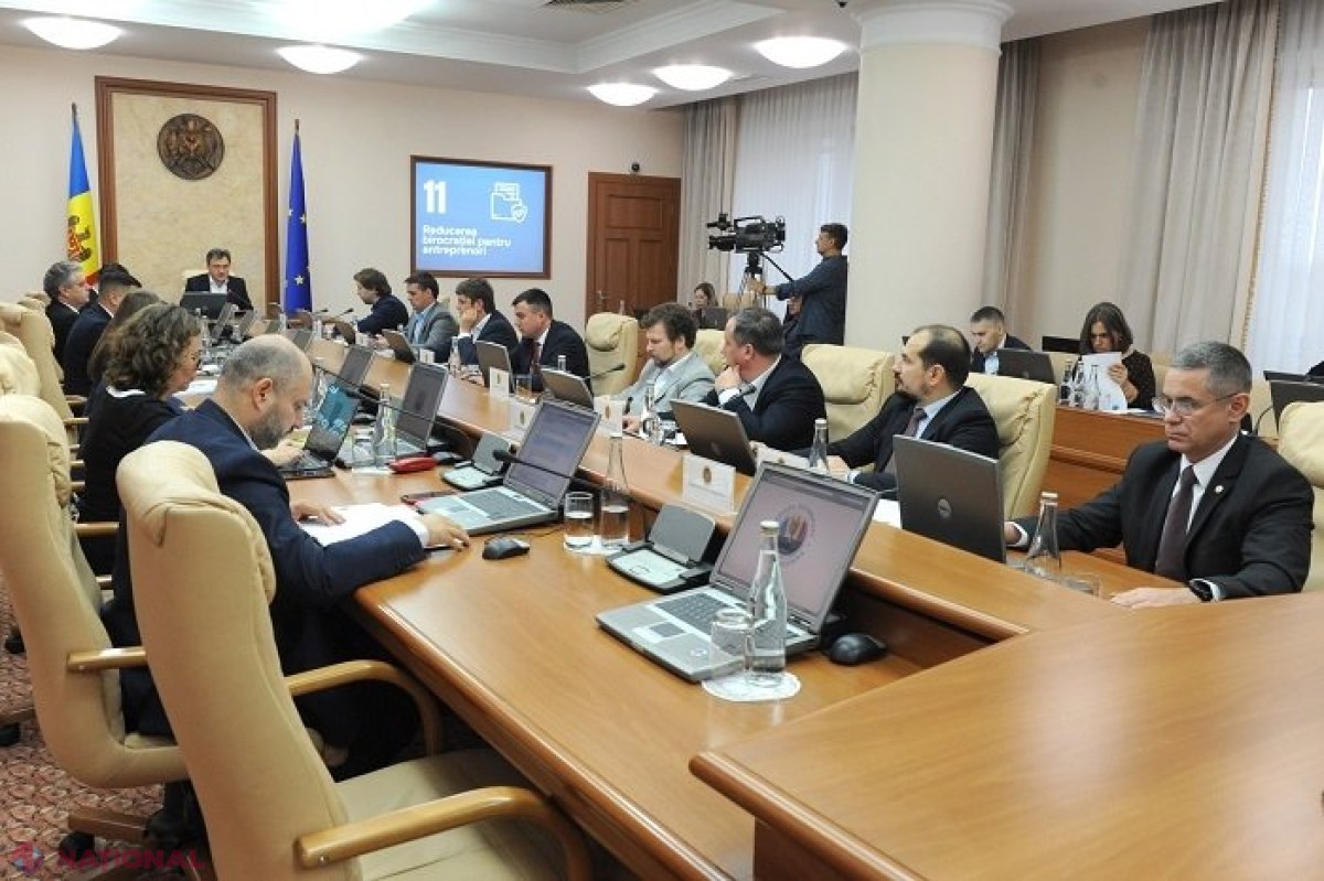 Antreprenorii din R. Moldova vor economisi 50 de milioane de lei. Vicepremierul Alaiba: „Cu cât mai puțină birocrație, cu atât mai puțină corupție”