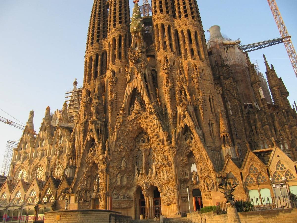 Aceasta era adevărata ȚINTĂ a teroriştilor din Barcelona. Dacă atentatul reuşea, sute de oameni ar fi MURIT