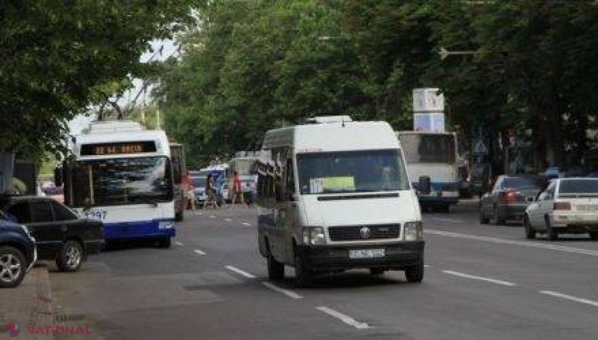 Administratorul unei rute de microbuz din capitală ar putea rămâne fără licență