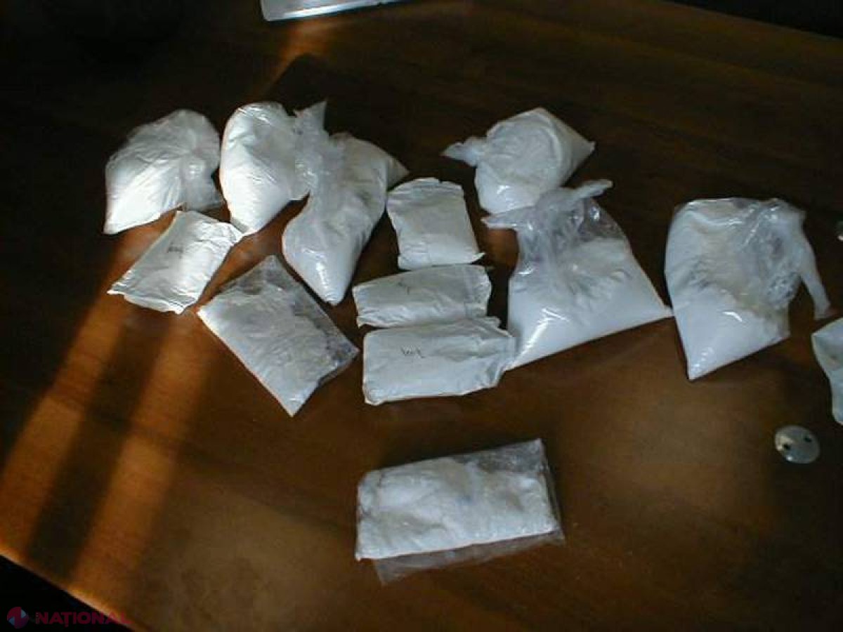 37 de ani de detenţie pentru un grup criminal