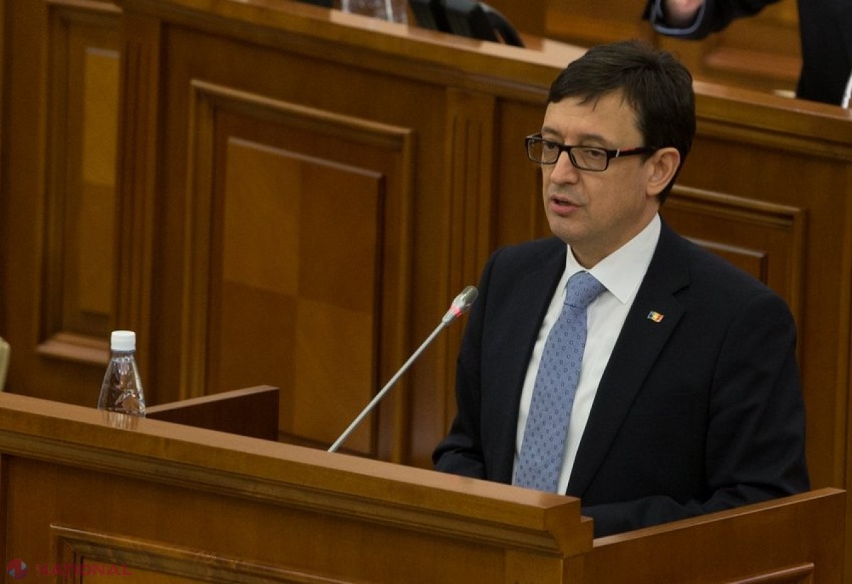 Câți bani are în buzunar un deputat? Voronin cere DEMISIA unui ministru: „Nu discredita ministerul”
