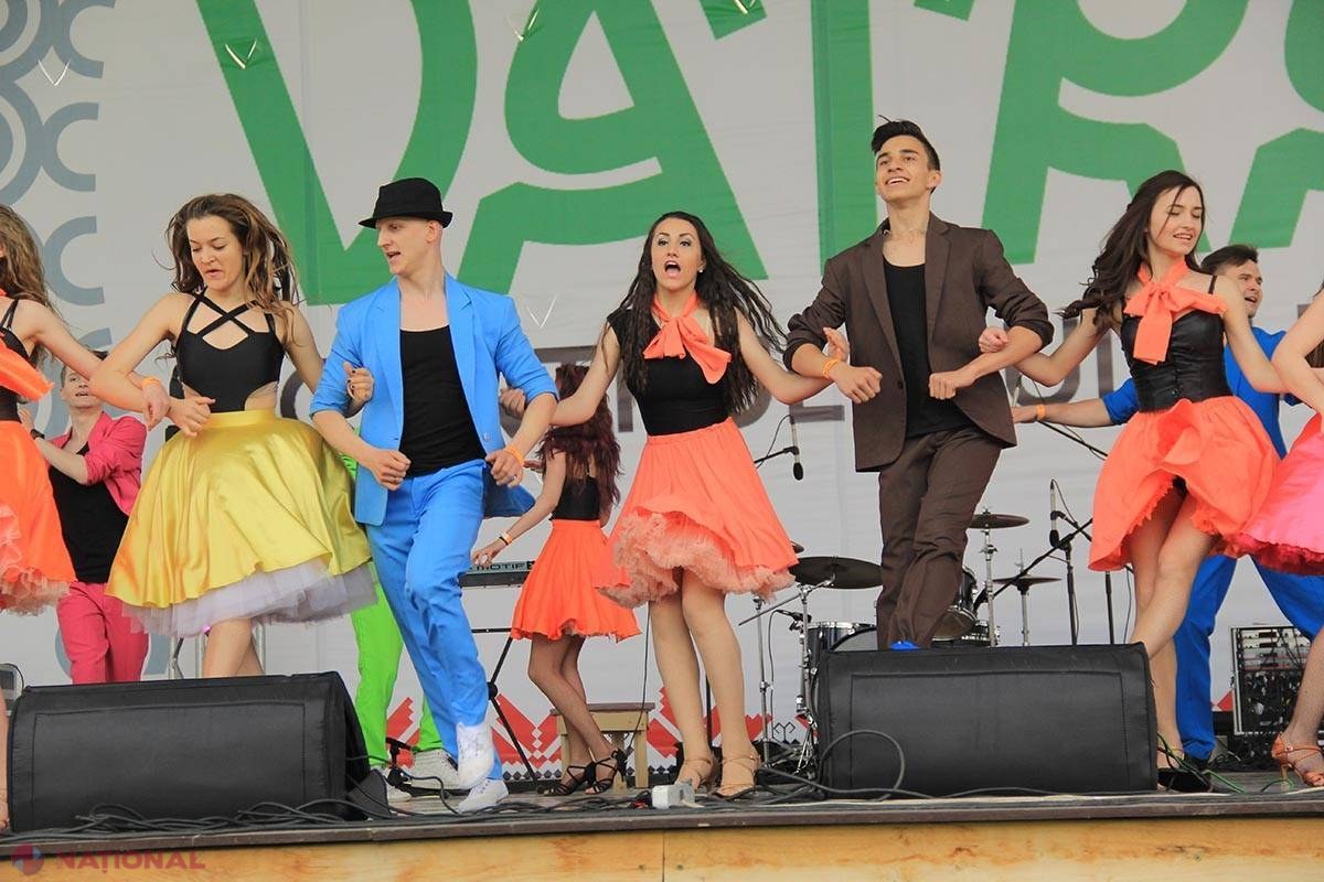 REPORTAJ FOTO // Un 1 mai ALTFEL, la complexul etno-cultural „Vatra”