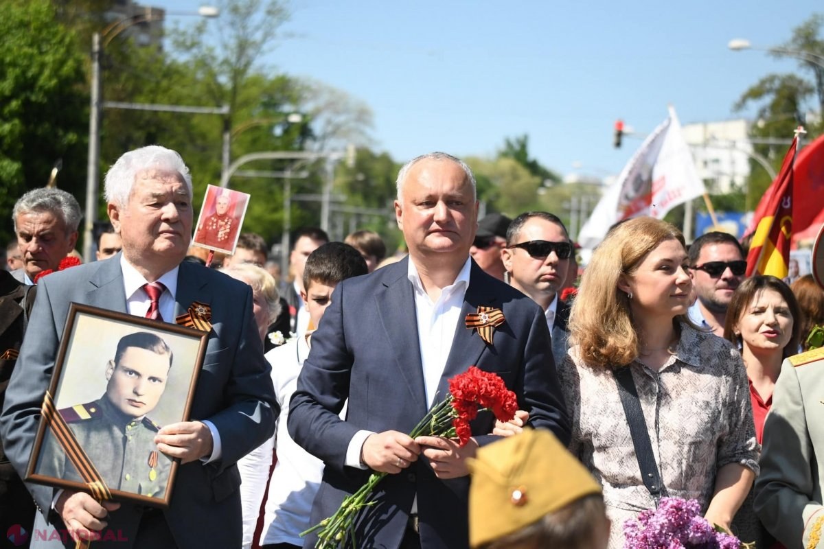 Moscova ar fi TESTAT reacția guvernării de la Chișinău prin SFIDAREA de către Dodon și deputații socialiști a legii privind interzicerea simbolurilor RĂZBOIULUI: „Puterea trebuie să-și arate uneori FORȚA. Dodon trebuia REȚINUT și dus la comisariat”
