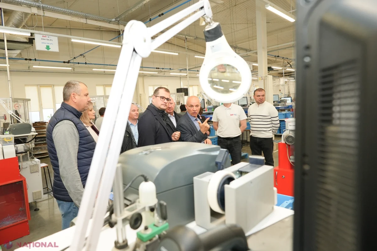 FOTO // Amprenta Moldovei pe Moncler, Mercedes și Audi: Industria a crescut cu 7,7%, dar cere mai puțină birocrație. Cum pot deveni fabricile noastre mai competitive pe piața europeană