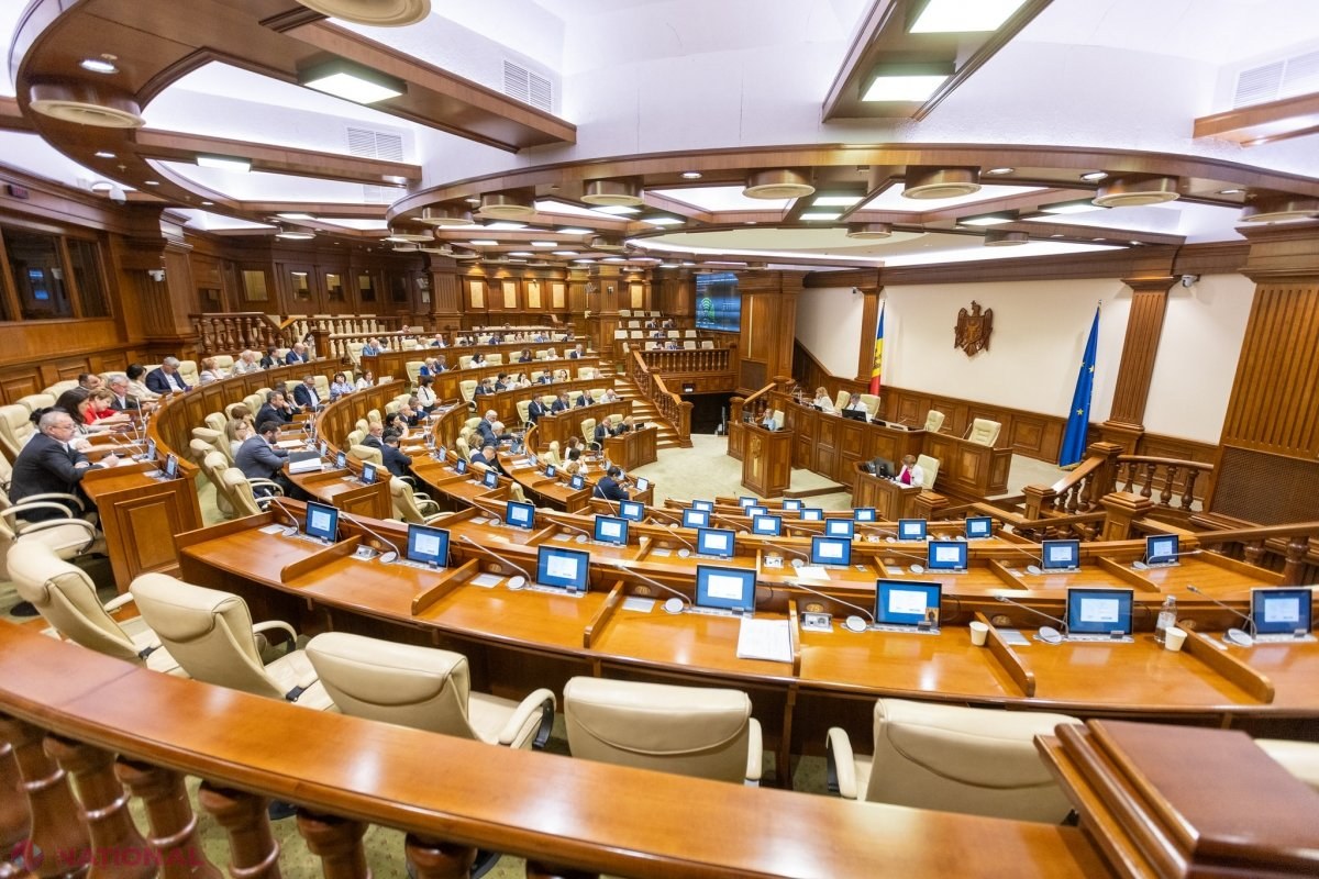 Ultimul SONDAJ înainte de alegerile cruciale de pe 28 septembrie: PAS este pe primul loc în preferințe, urmat de așa-zisul bloc patriotic - 13,9%. Blocul „Alternativa” NU trece pragul electoral de 7%
