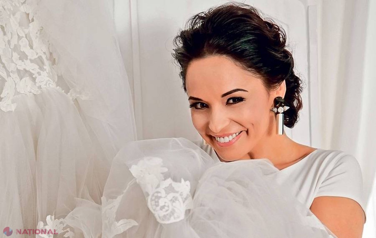 Se lansează în MODĂ. Pantofi și genți marca Andreea Marin