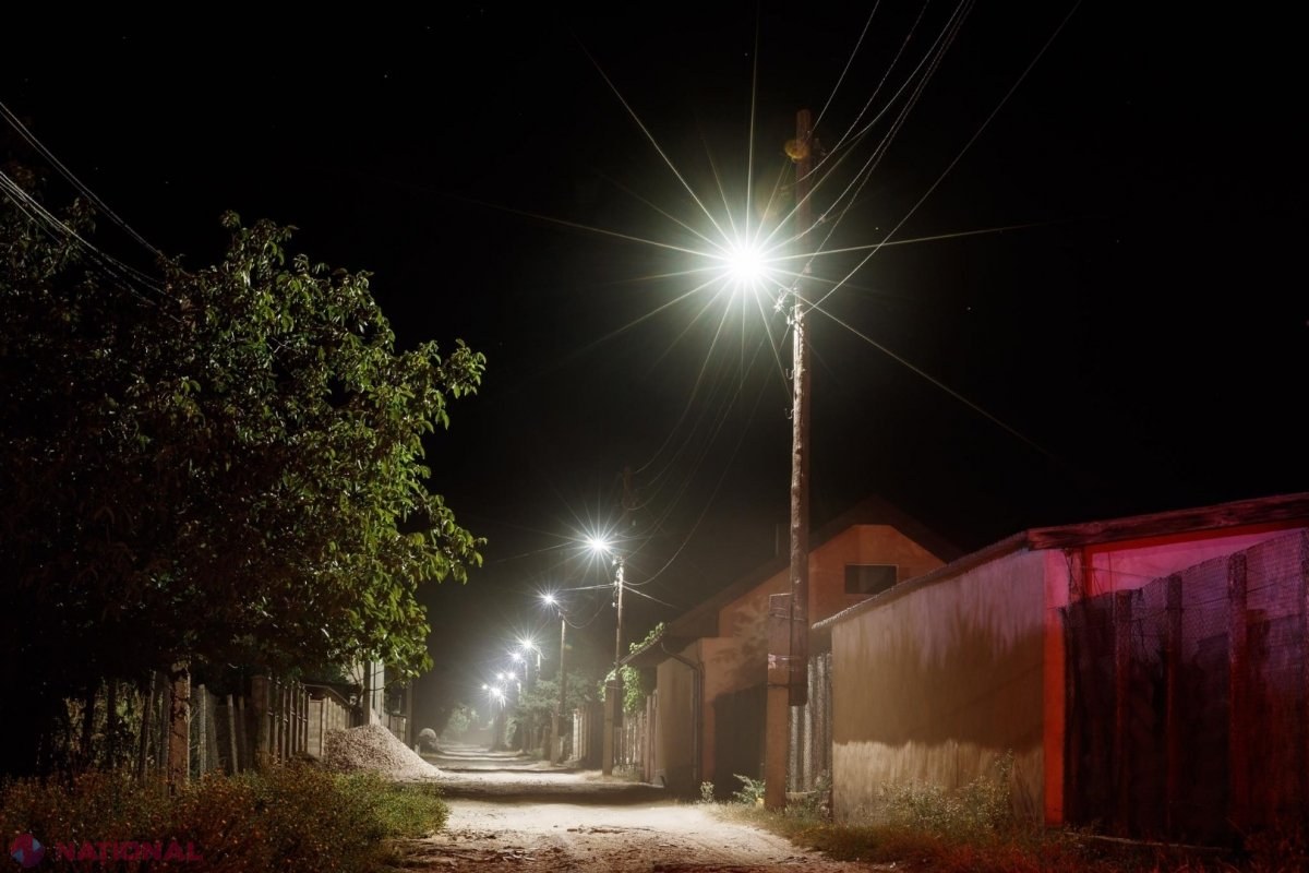 FOTO // Echipa Partidului „ȘOR” a dat în exploatare sistemul de ILUMINAT STRADAL în s. Fedoreuca: „Orhei devine cel mai iluminat raion din R. Moldova”
