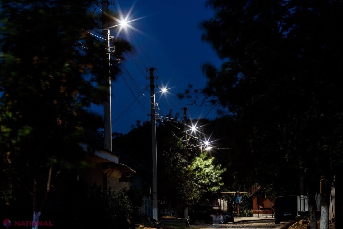FOTO // Partidul „ȘOR” a dat în exploatare sistemul de ILUMINARE STRADALĂ încă într-un cartier al orașului Taraclia: „Am promis că vom face din Taraclia CAPITALA de sud a Moldovei și cu siguranță vom realiza asta”