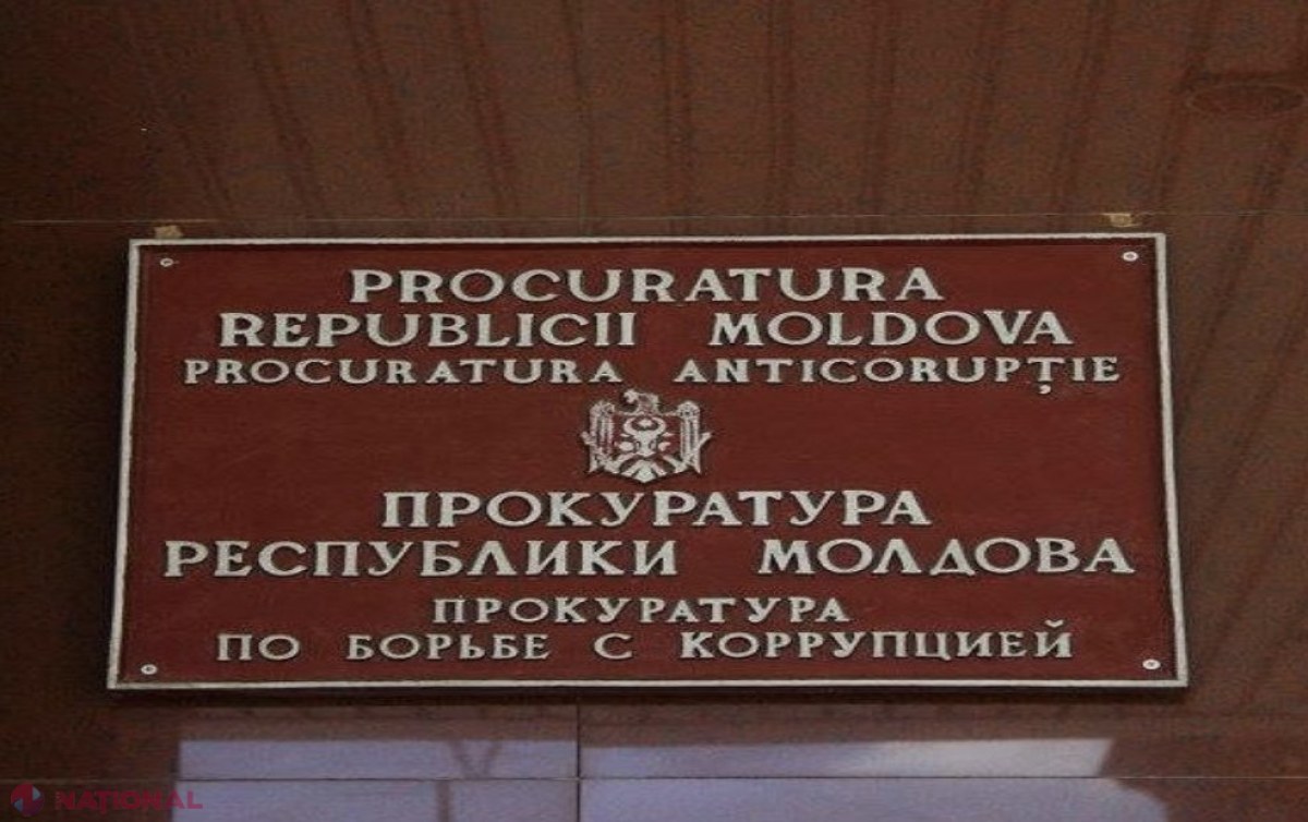 Încă o SCHEMĂ de la Orhei, dată peste cap de procurori: Candidați echipați cu tehnică audio/video pentru a măslui examenele și a ridica permise de conducere fără a fi testați corespunzător