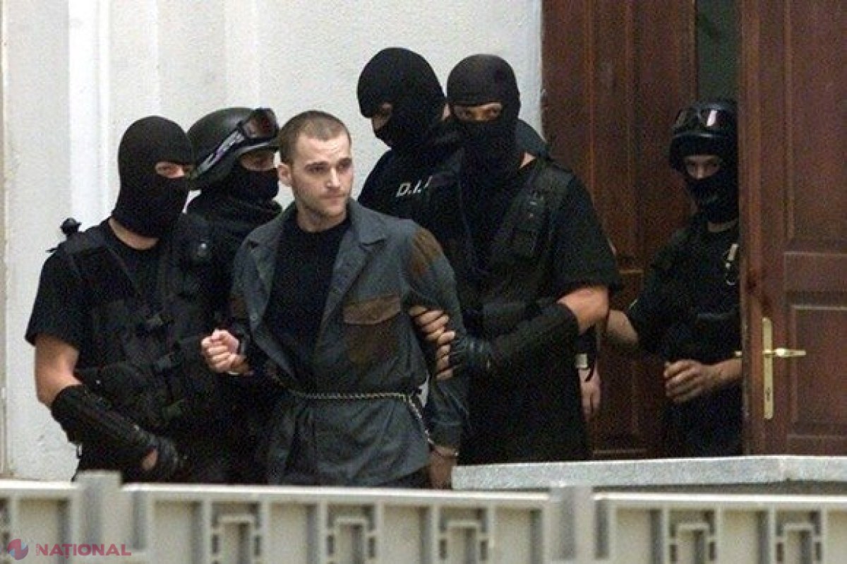 Un TEMUT criminal vrea să se călugărească. Cum arată după 17 ani de pușcărie!