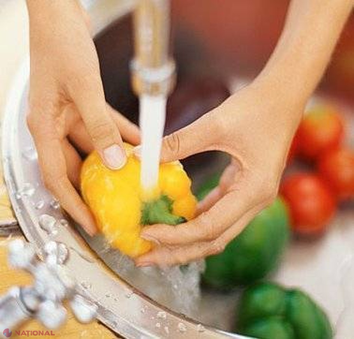 UTIL // Cum să EVIȚI intoxicațiile alimentare de sărbători