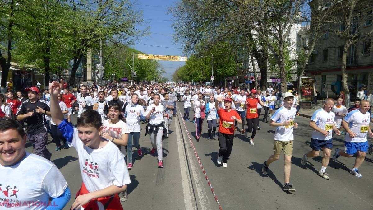 Un viceministru, SUPĂRAT FOC pe maratonul din Chișinău