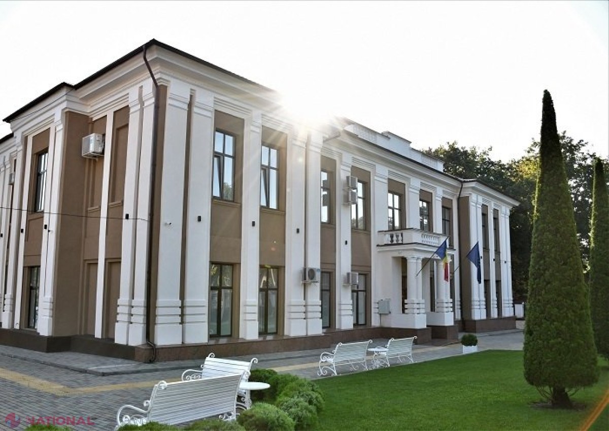 NOU // Cei care își vor face studiile la INJ, obligați să prezinte declarațiile de avere și interese personale, iar notele de la examene vor fi făcute publice: Cale liberă pentru experții internaționali de a deveni formatori la INJ 