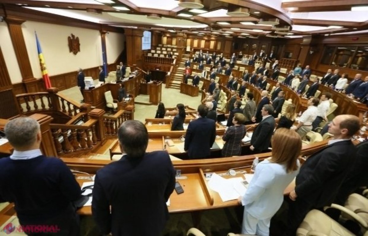 Blocul „ACUM” cere ședință extraordinară a Parlamentului pentru a discuta despre Aeroport, dar mai are nevoie de șapte semnături pentru a o putea convoca: Cine este deputatul din afara „ACUM”, care a susținut demersul blocului