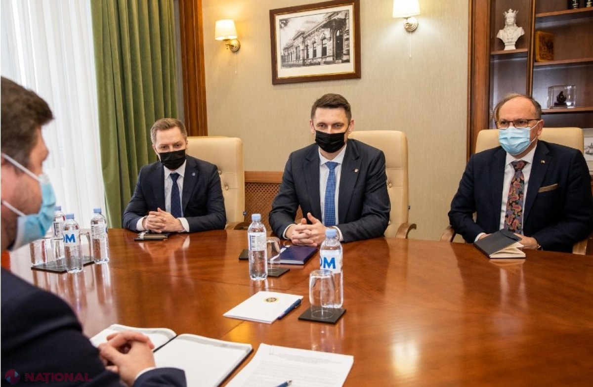 Documente ce ar putea fi aprobate în cadrul ședinței COMUNE a guvernelor R. Moldova și României, care va avea loc la Chișinău: Grant de 100 de milioane de euro de la București, proiecte de infrastructură, din domeniul educației, sănătății, culturii 