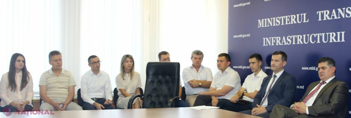 Un oficial s-a întâlnit cu angajații ministerului care a fost absorbit, după reforma Guvernului: În noua structură vor rămâne doar „profesioniștii cu gândire strategică”