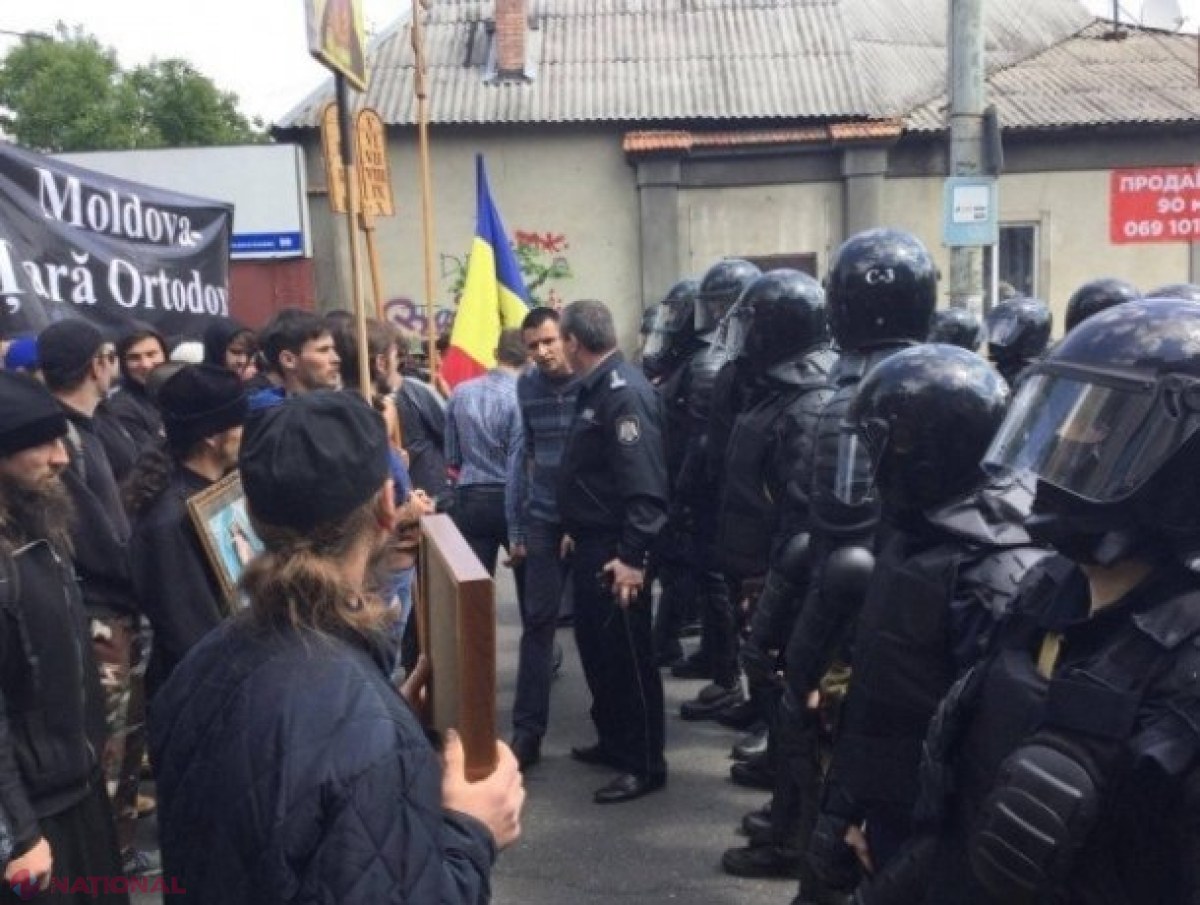 Mitropolia Moldovei cere autorităților statului să INTERZICĂ paradele organizate de minoritățile sexuale
