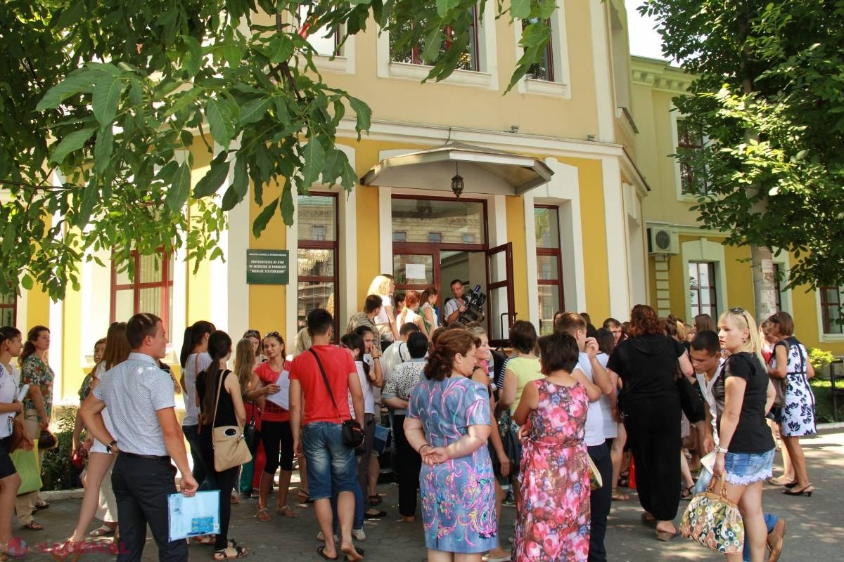TOPUL specialităților preferate în anul curent la ADMITEREA în universități: Stomatologia, pe PRIMUL loc