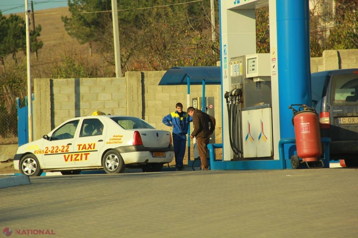 Ieftinirea petrolului pe piețele internaționale SCADE prețurile și la Chișinău