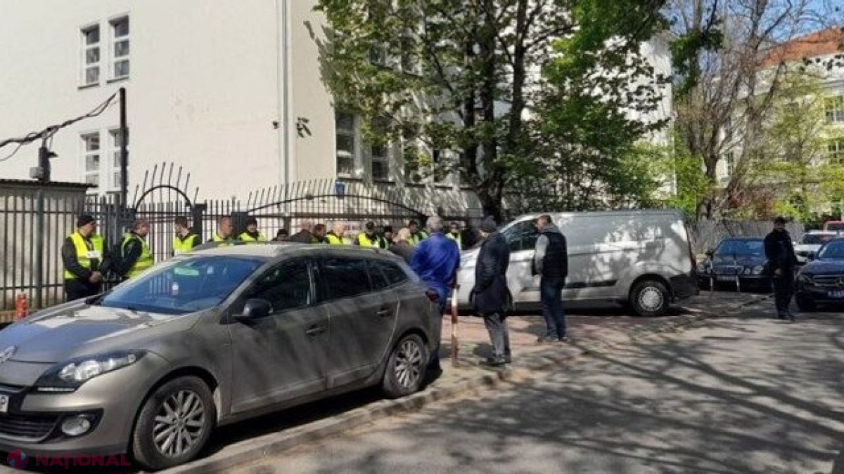 Clădirea liceului rus din Varșovia, confiscată de statul polon: „Această clădire va aparține de acum încolo primăriei din Varșovia”
