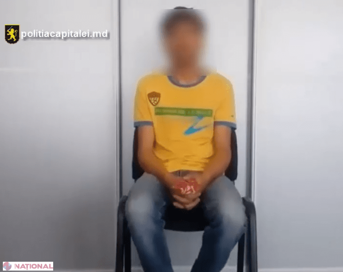 Se dezbrăca în plină stradă și speria femeile din Chșinău. Ce le-a spus individul oamenilor legii care l-au reținut