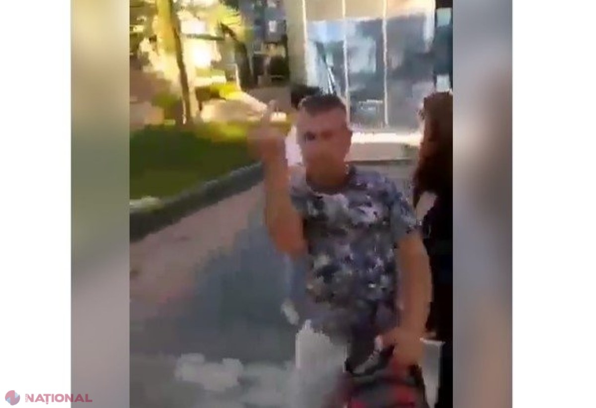 VIDEO // Georgia: Ruși nevoiți să coboare dintr-un microbuz în huiduielile pasagerilor. „Nimeni nu are nevoie de voi”