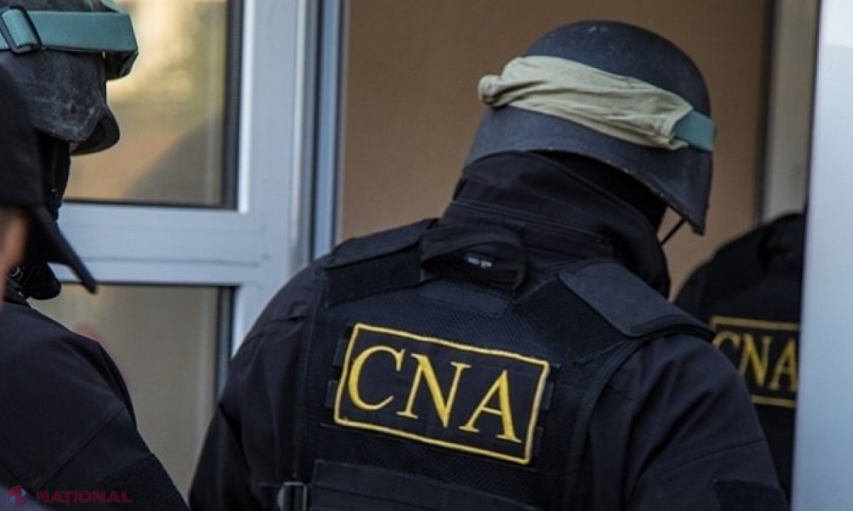 O întreprindere din R. Moldova, cu asociați din România și Ucraina, FURATĂ: Doi angajați și-ar fi însușit ilegal suma de peste jumătate de MILION de dolari și au fost reținuți