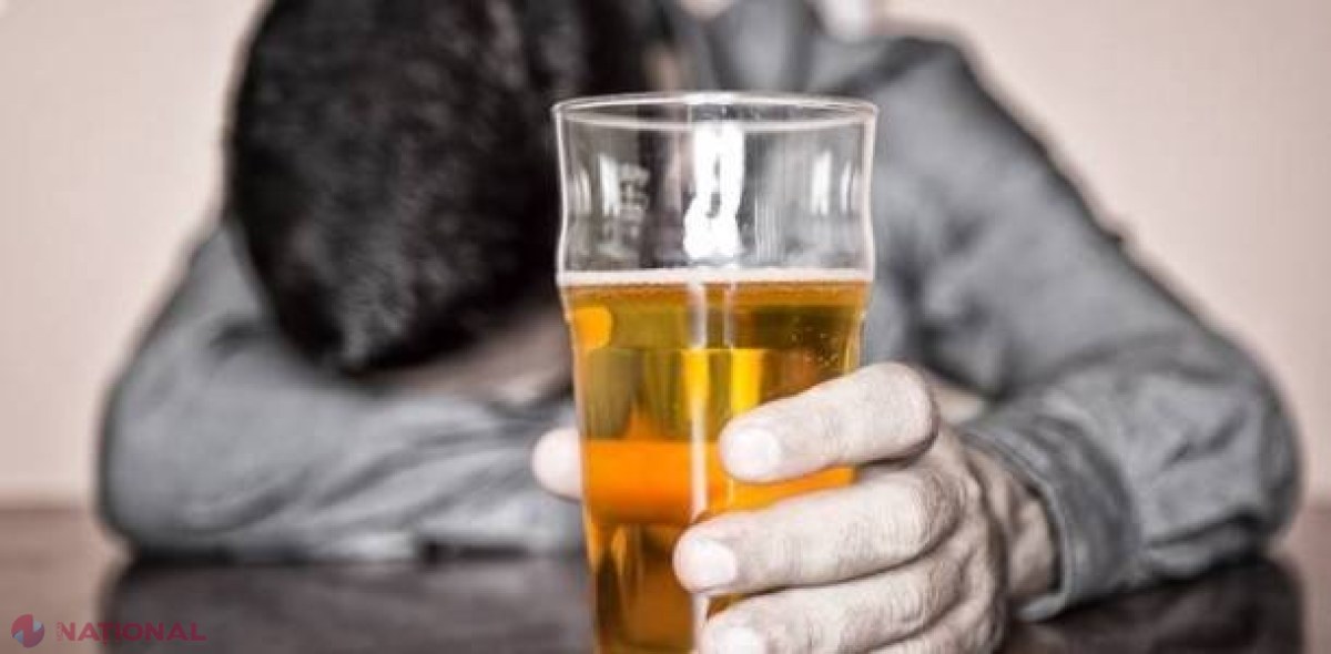 O mamă din R. Moldova a fost AMENDATĂ pentru că fiul ei a băut alcool la școală