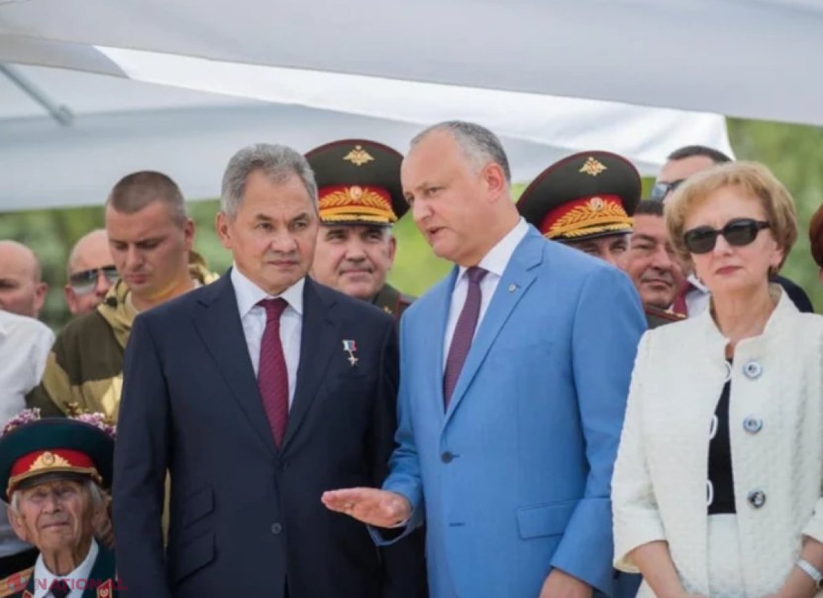 Unul dintre DOCTRINARII lui Putin este convins că REȚINEREA lui Dodon, reprezentant al COLOANEI a 5-a rusești, trebuie privită în contextul INVAZIEI rusești în Ucraina: „R. Moldova nu e sigură că Rusia nu va începe o operațiune de „denazificare”...”