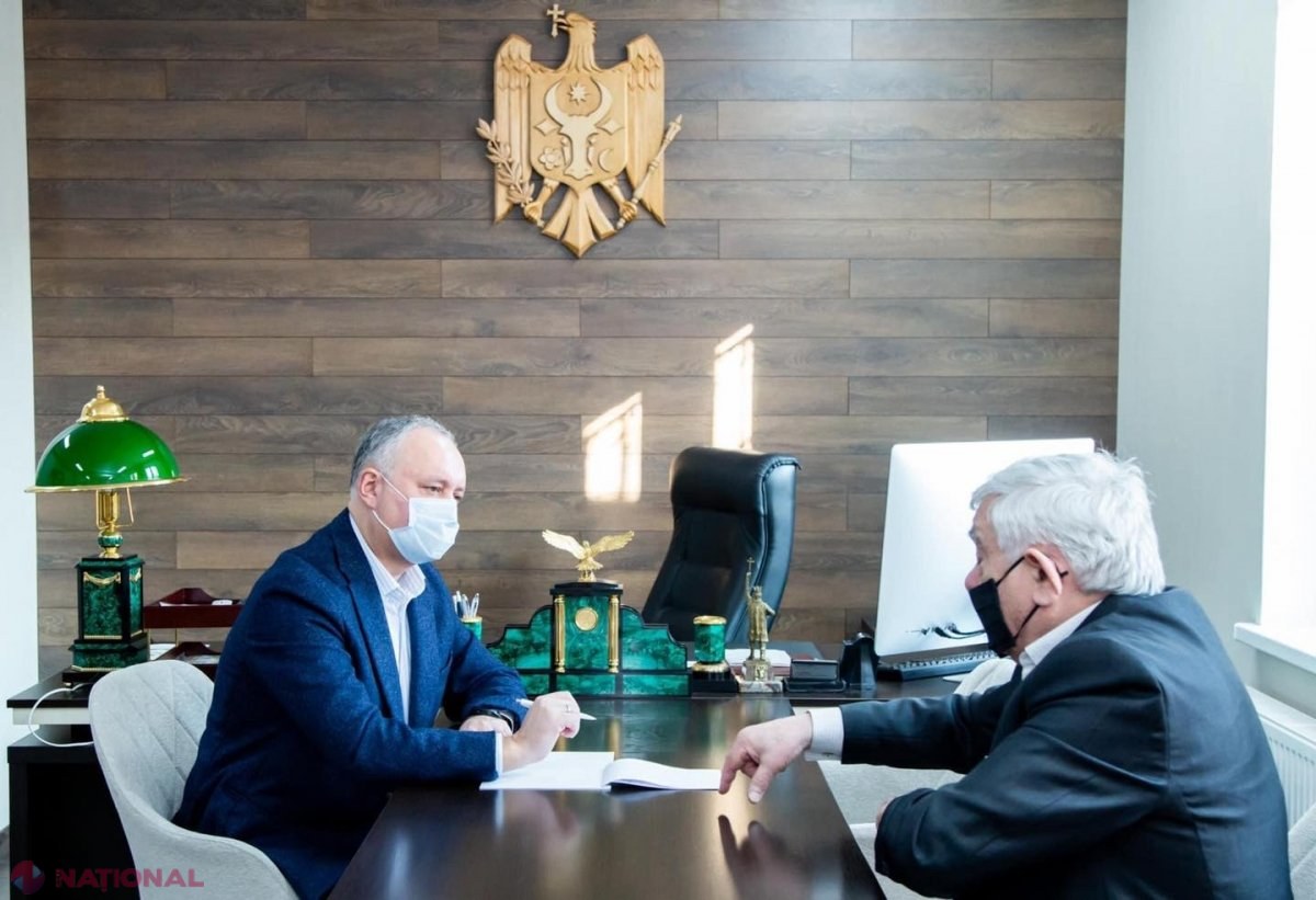 Președintele Comisiei privind reforma constituțională, la RAPORT în fața lui Igor Dodon. Secretatul general al Aparatului Președinției nu exclude că această comisie ar putea fi reformată sau chiar DESFIINȚATĂ: „Analizăm acest subiect”