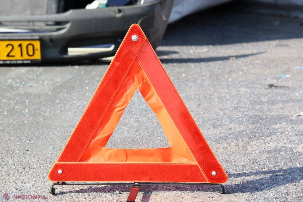 Accident grav în România! Un microbuz cu moldoveni a căzut într-o prăpastie de zece metri