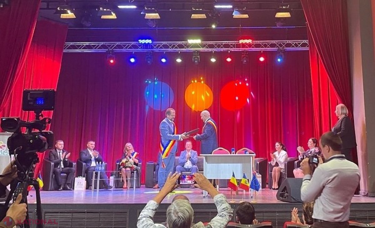 ACORDURI // Municipiul Moinești din România, FRATE cu municipiile Ialoveni și Strășeni din R. Moldova: Atragere de investiții, educație, sănătaate și promovare de valori culturale 