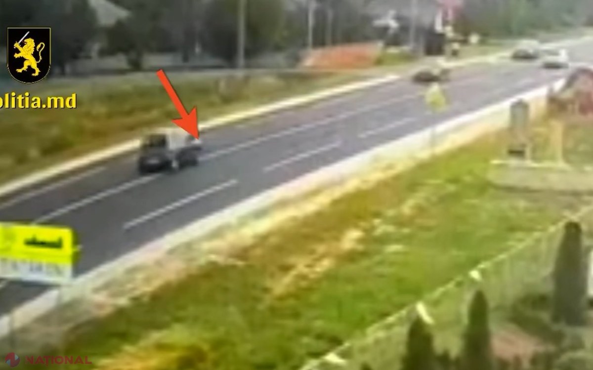 VIDEO // Accident tragic în apropierea localității Țânțăreni, soldat cu moartea a două persoane, inclusiv a unui BEBELUȘ de patru luni. Impactul violent a fost surprins de o cameră video