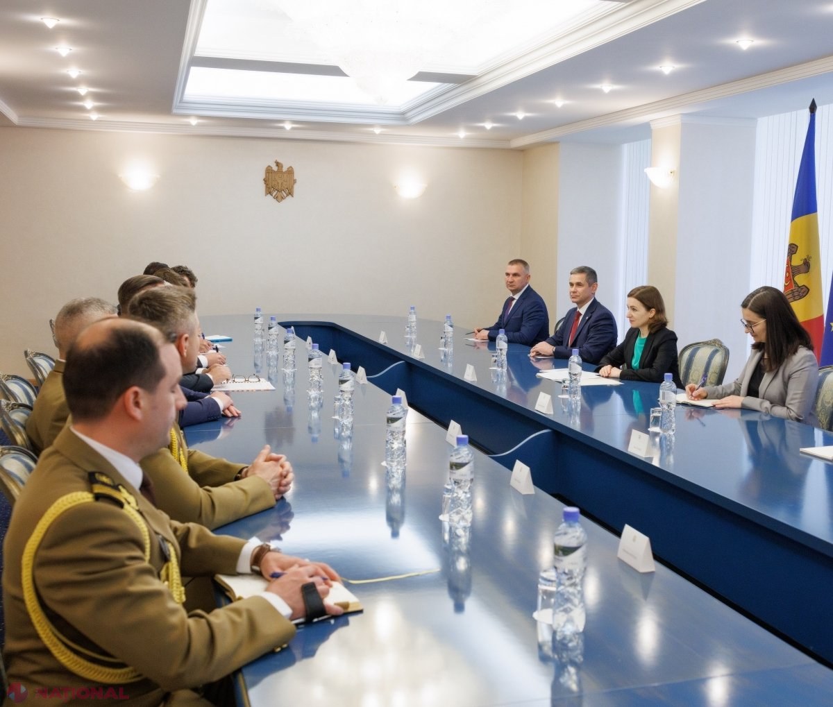 Maia Sandu și Igor Grosu, recunoscători României pentru contribuția la consolidarea capacităților de apărare și securitate. Spicherul admite că pericolele de securitate ar putea să crească în ajunul reuniunii Comunității Politice Europene