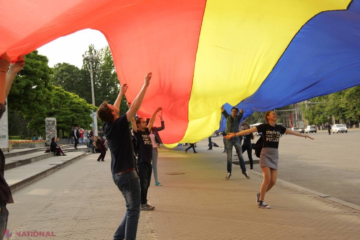 Protest în fața sediului Serviciului de Informații și Securitate