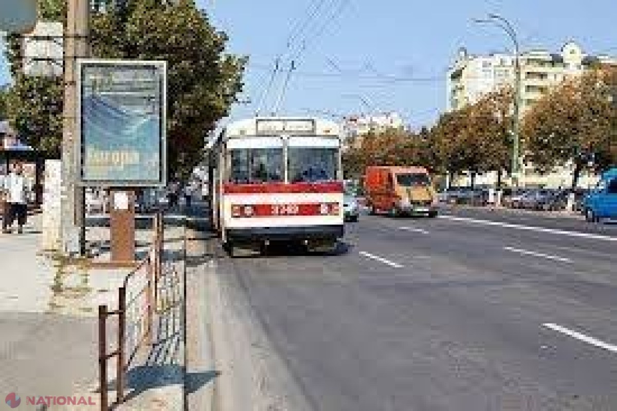 Troleibuzele care creează probleme oamenilor