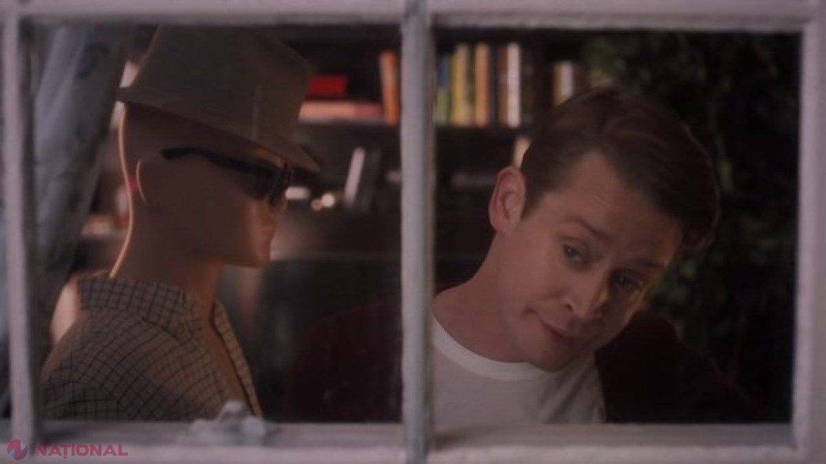 VIDEO // SINGUR ACASĂ se întoarce! Iată-l pe Macaulay Culkin înapoi în rolul lui Kevin, 30 de ani mai târziu!