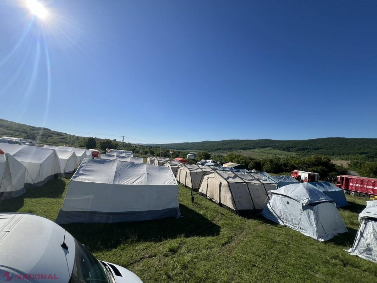 ALERTĂ // Situație critică la Bularda și Hârbovăț: Digurile sunt în pericol de cedare, zeci de case ar putea fi evacuate. IGSU a amenajat o tabără de câmp 