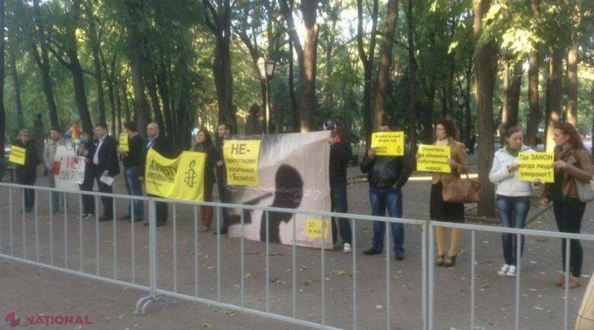 Lukașenko, întâmpinat cu proteste la Chișinău
