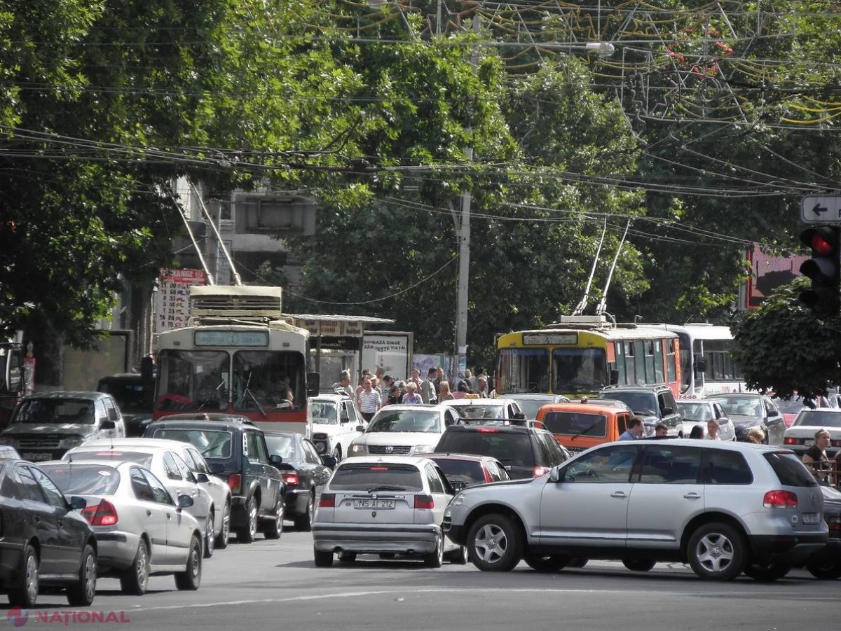Acces intezis LUNI pentru transport pe str. Vlaicu Pârcălab